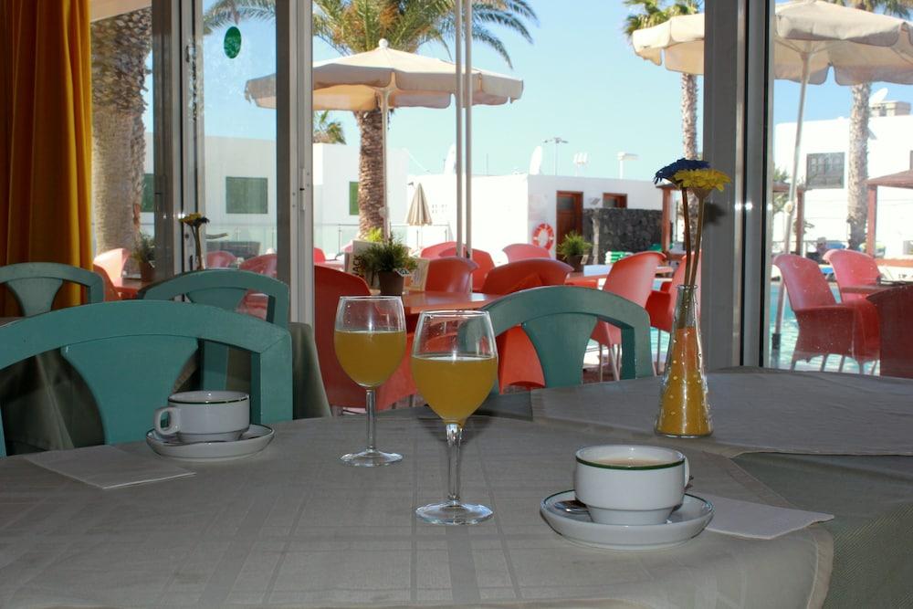 Orly Club Arena Dorada * Puerto del Carmen (Lanzarote)
